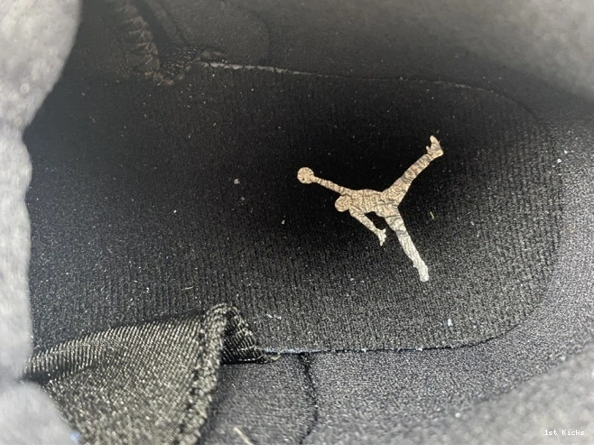 Hyper Air WMNS 673 Royal Jordan AO6068- NewStyle 12 1216